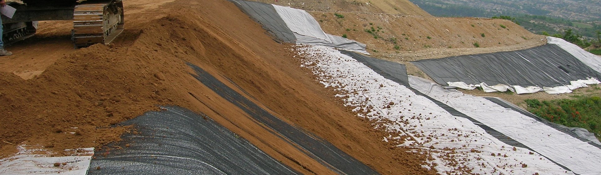 Landfill capping