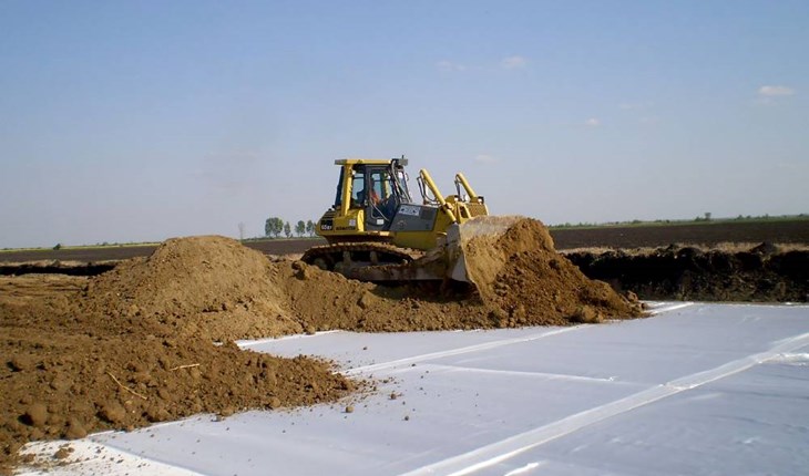 Roads and working platforms 1.jpg