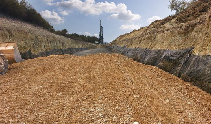 Roads and working platforms 3.jpg