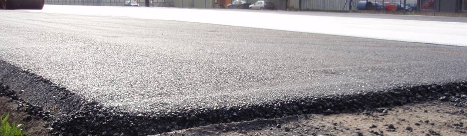 Asphalt reinforcement 1.jpg